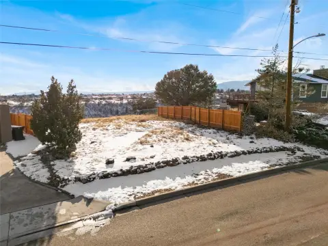 Canyon-Edge Lot with Sweeping Views