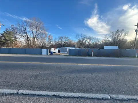 Spacious Land in Espanola, NM