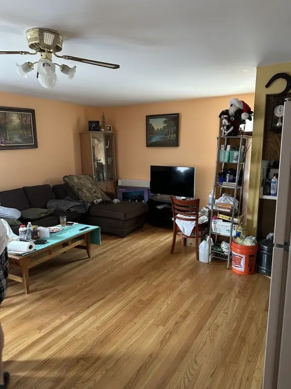 Picture 12