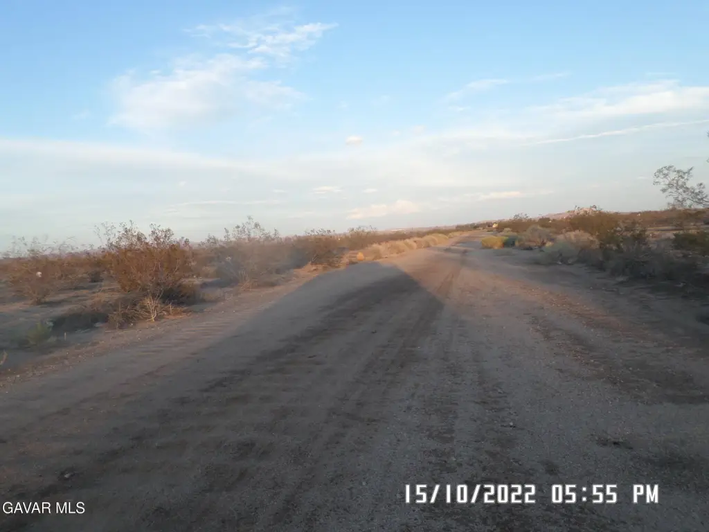 Picture 3
