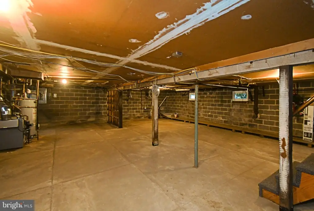 Picture 60