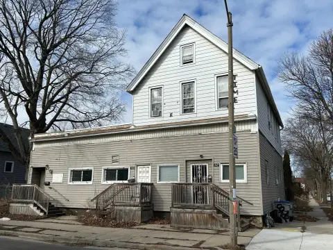 Mixed-Use Property in Riverwest