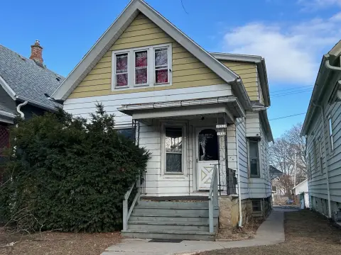 Milwaukee Duplex For Sale