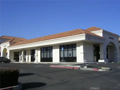 Los Osos Retail Space Available