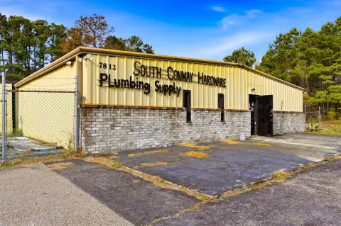 One-Story Warehouse with Roll-Up Door