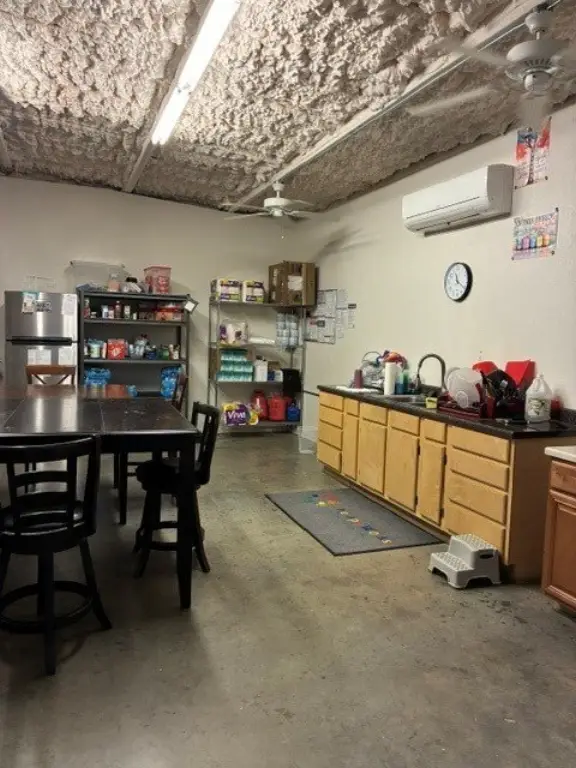 Picture 30