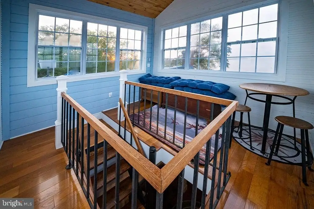 Picture 7