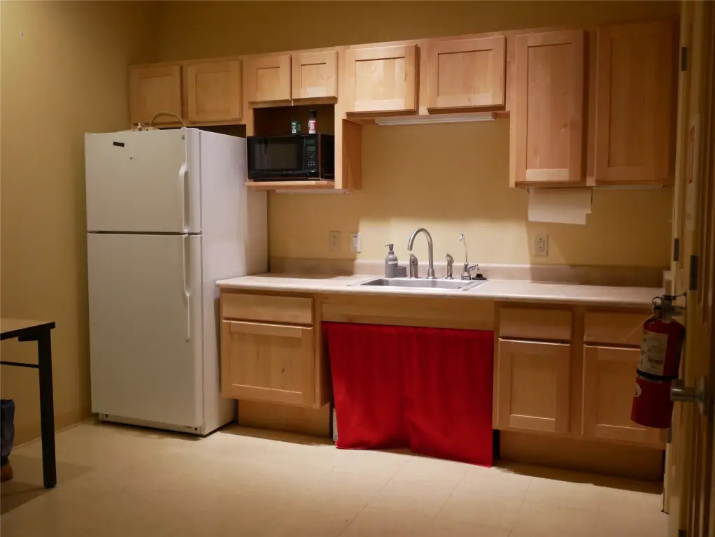 Picture 8