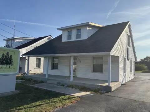 Retail Building on Wapak Avenue