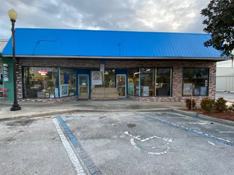 Lake Placid Commercial Building For Sale