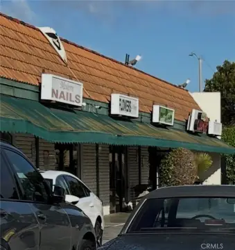 Commercial Space in Costa Mesa