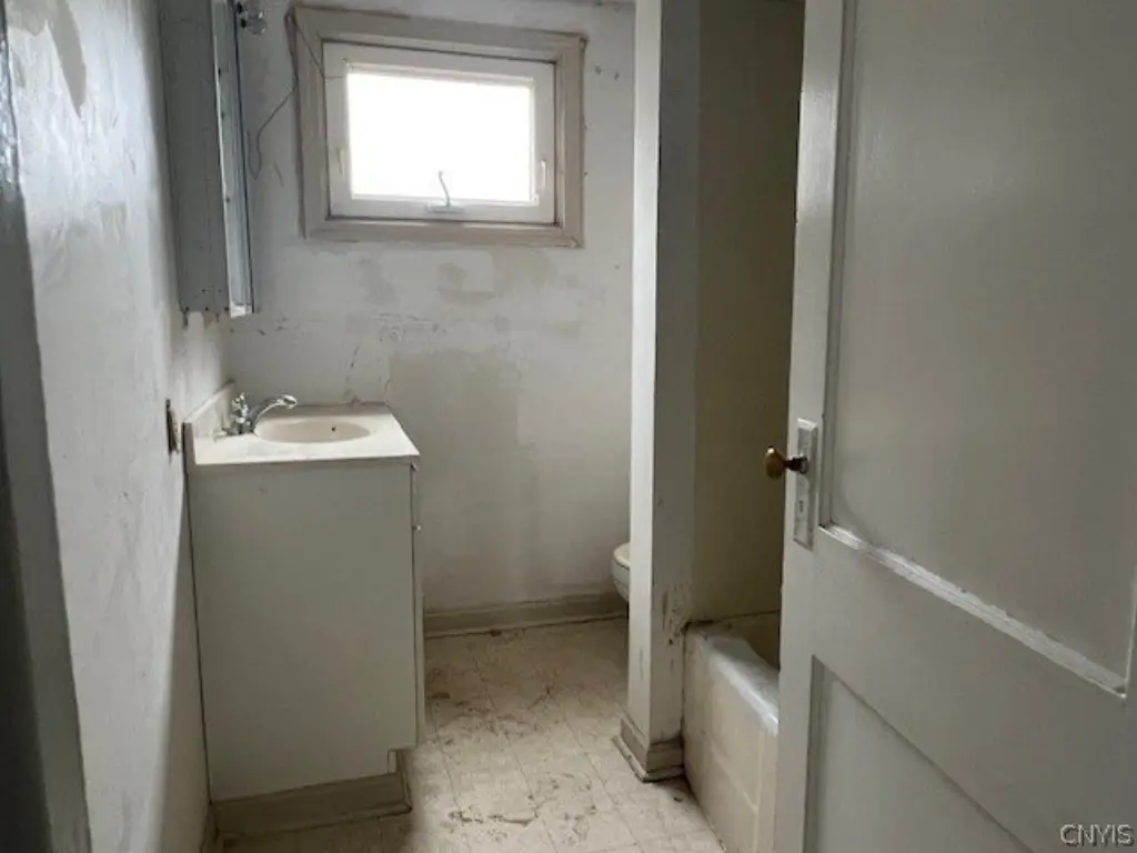 Picture 16
