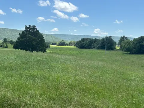 25 Acres Vacant Land