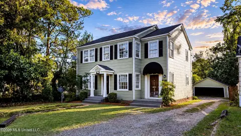 Two-Unit Duplex with Private Yards