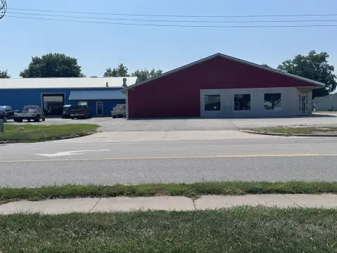 Flex Space With Shop Area