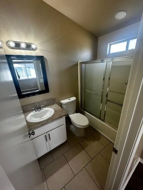 Picture 25