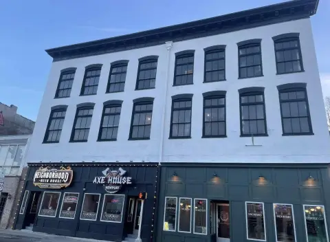 Downtown Newport Business Offices For Rent