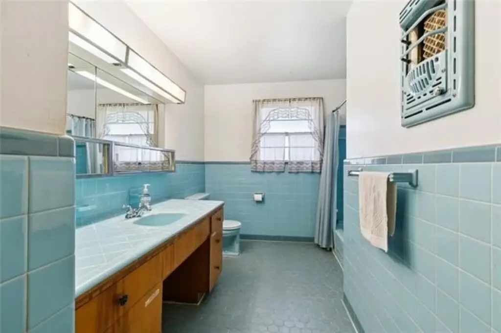 Picture 7