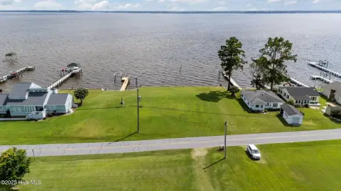 Waterfront Lot on Pamlico River