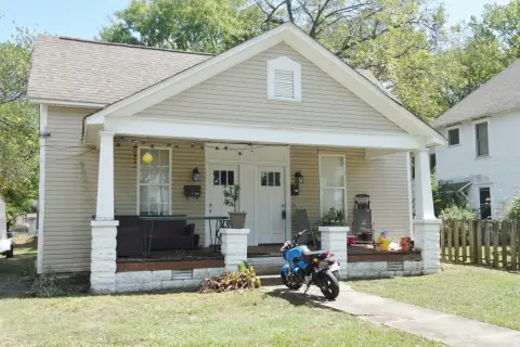 Updated Duplex Near Downtown