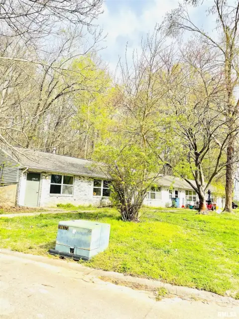 Grand Tower Multifamily Investment Opportunity