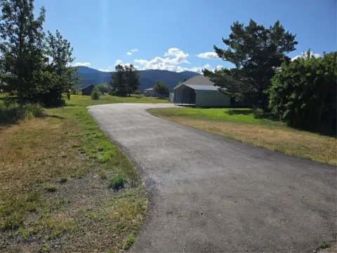 Bozeman Land with Mountain Views