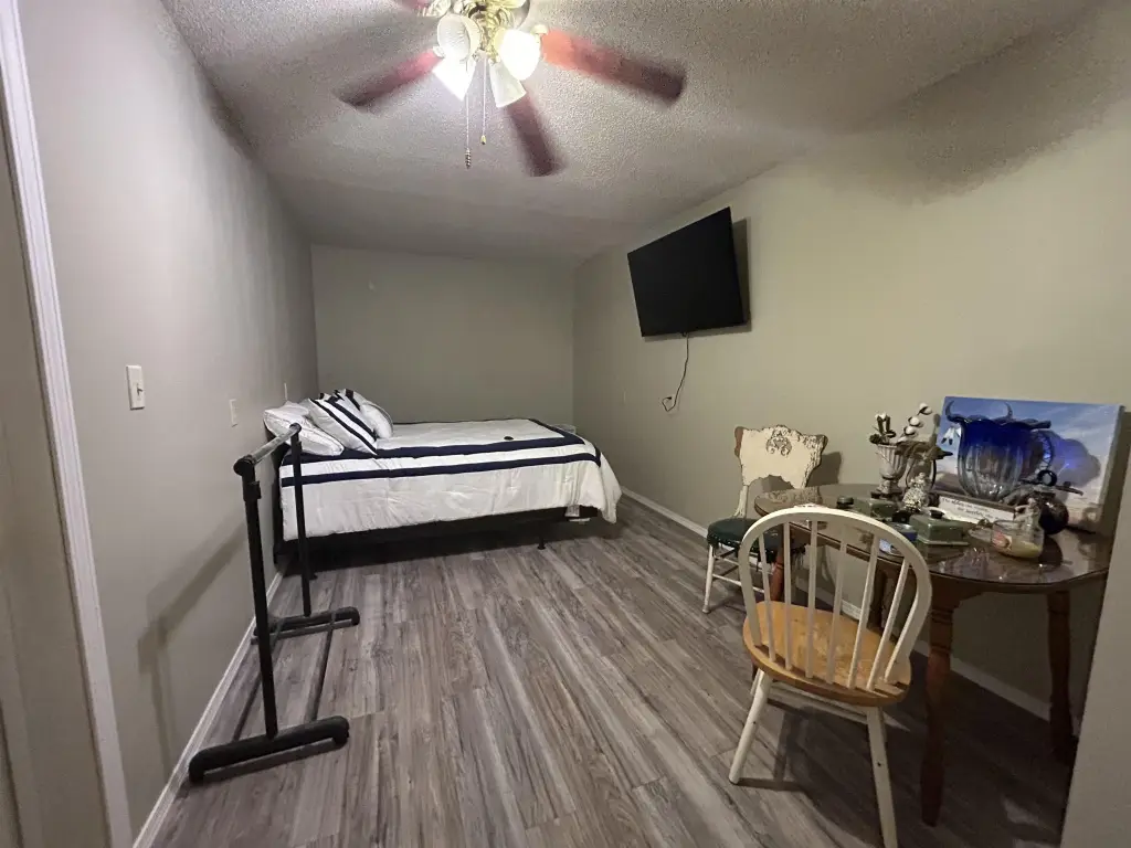 Picture 38