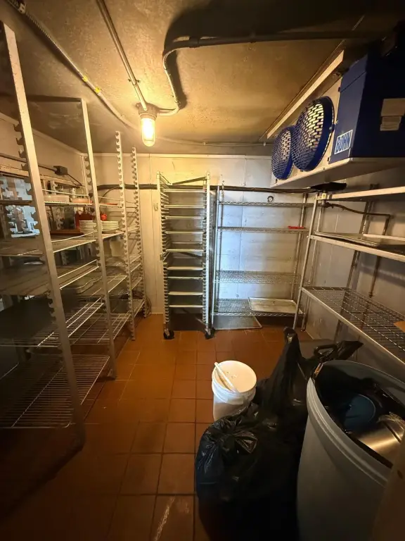Picture 27