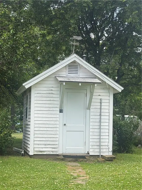 Picture 10