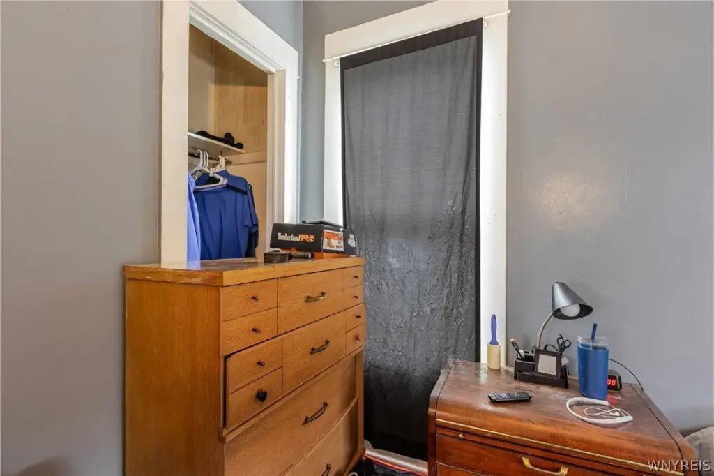 Picture 11