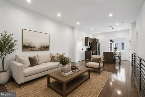 Contemporary 4-Unit Quadplex