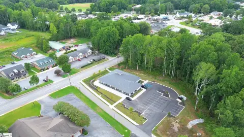 New Commercial Unit For Lease