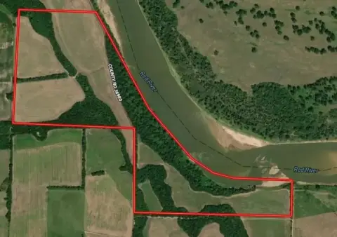 132+ Acre Riverfront Agricultural Land
