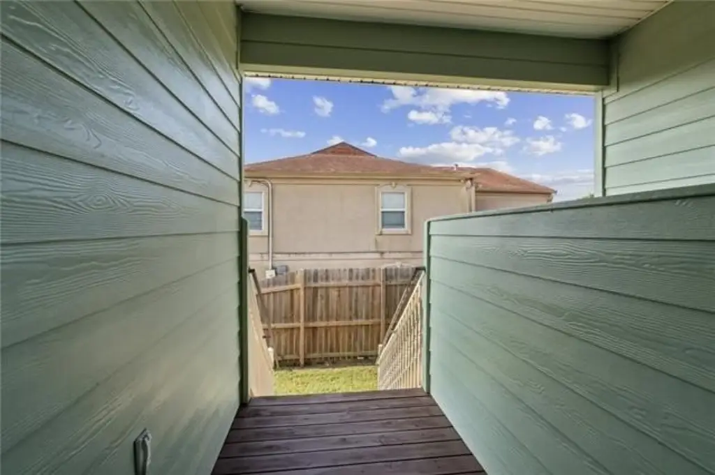 Picture 12