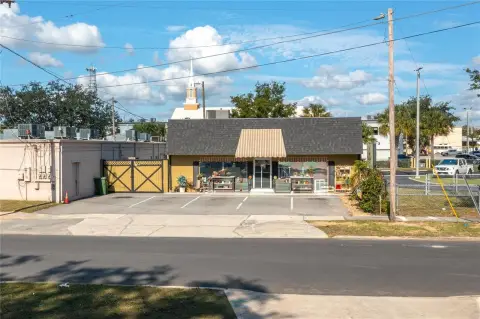 Downtown Winter Haven Commercial Building