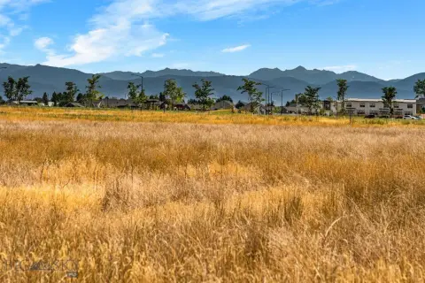 Belgrade Commercial Development Opportunity