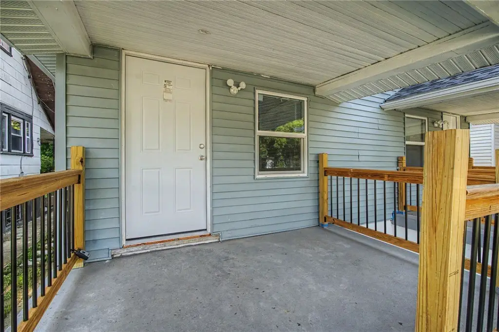 Picture 7