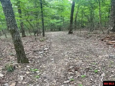 Land in River Cliff Subdivision