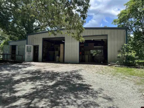 Calico Rock Shop on Highway