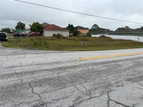 Vacant Land in Poinciana, FL