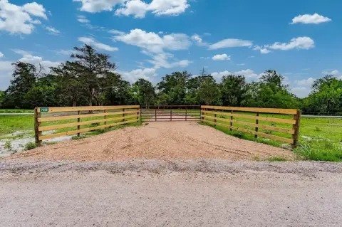 Burton, TX Land For Sale