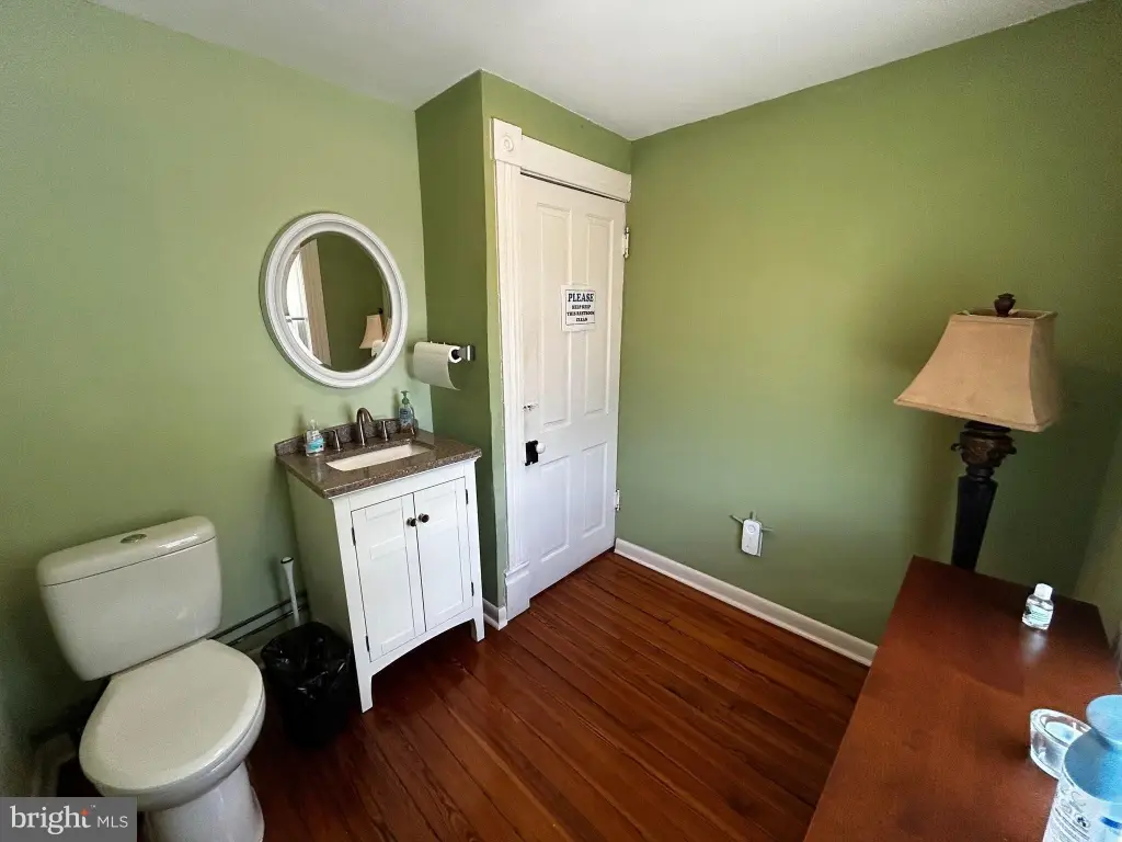 Picture 30