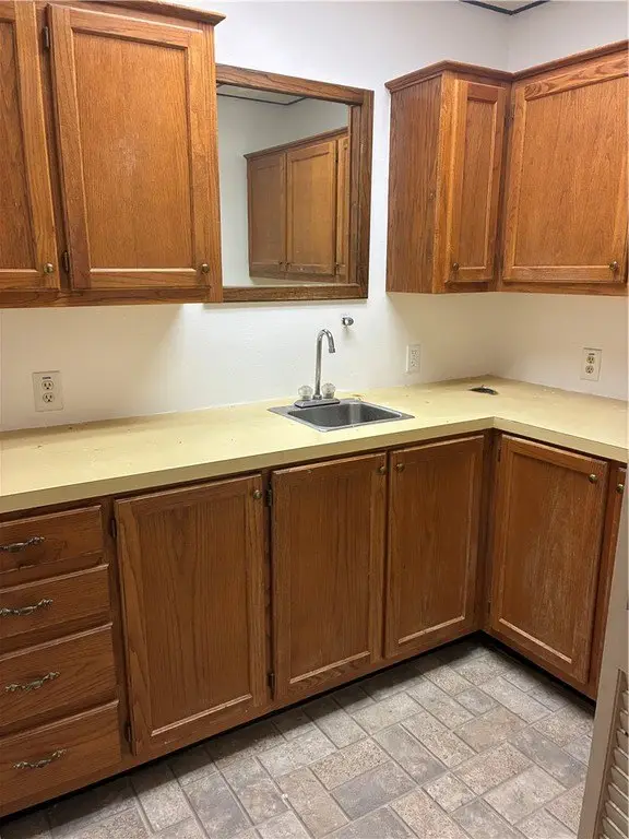 Picture 16