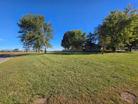 Residential Land in Jeffersonville, OH