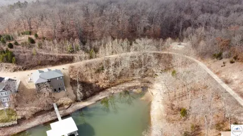 Lakefront Lots with Water Access