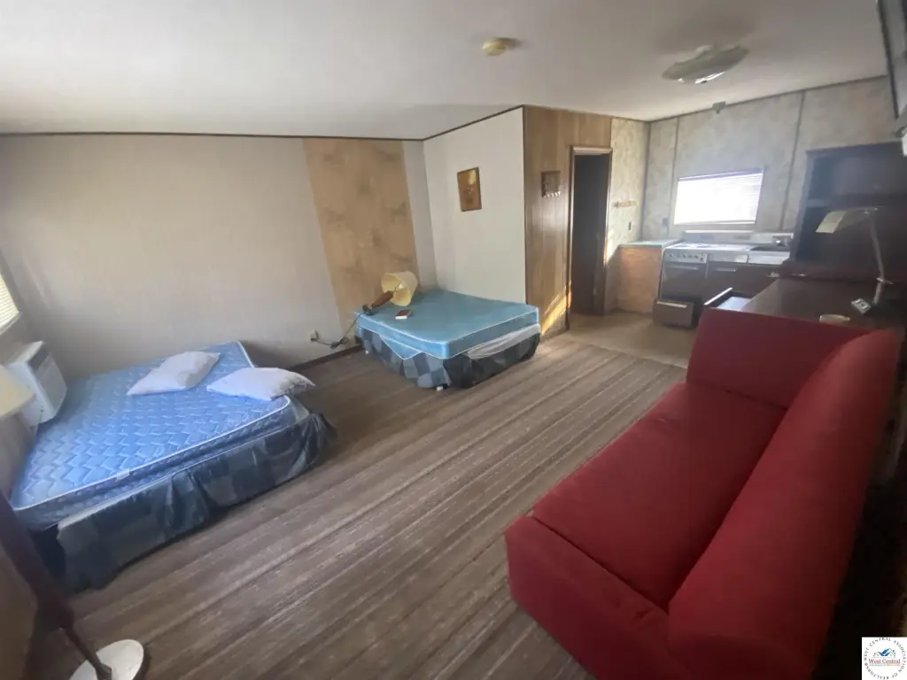 Picture 19