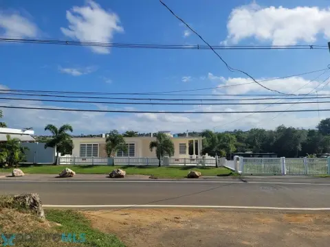 Mixed-Use Property With Bar