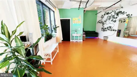 Fitness Studio with Infrared Panels