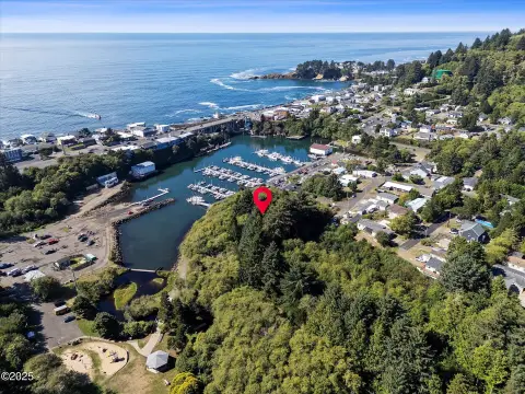 Depoe Bay Commercial Land