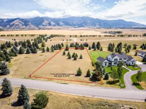 Residential Land with Mountain Views